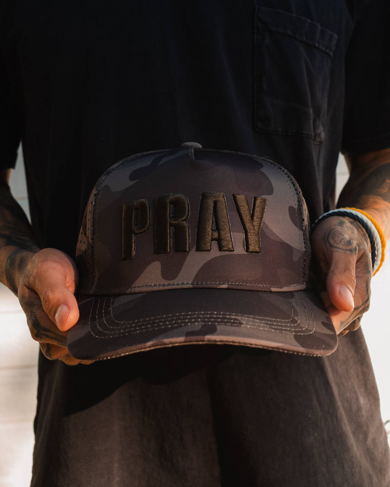 Pray Hat (Camo)
