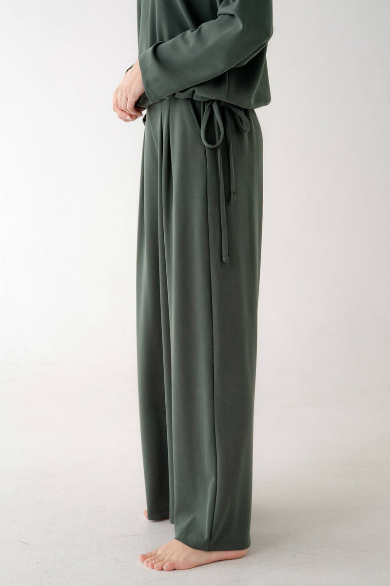 Pleated Wide Leg Casual Pant (Forest Green)