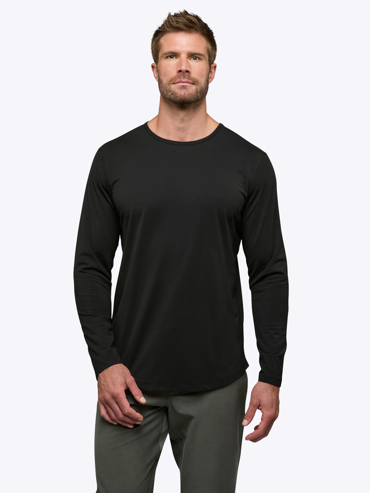 CUTS AO Long Sleeve Curve-Hem Tee