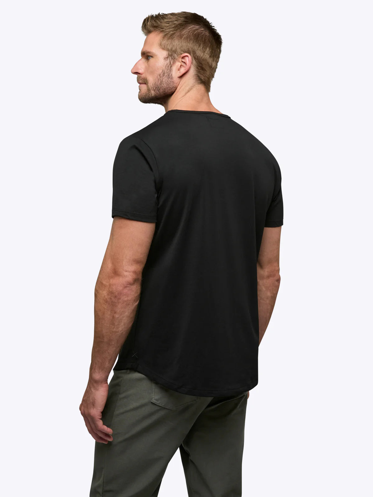 CUTS AO Curve-Hem Tee