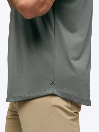 CUTS AO Curve-Hem Tee