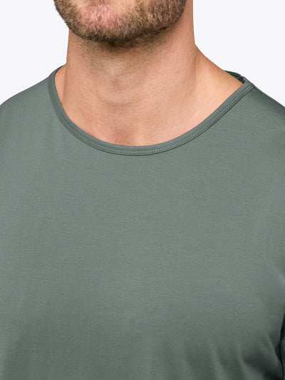 CUTS AO Curve-Hem Tee